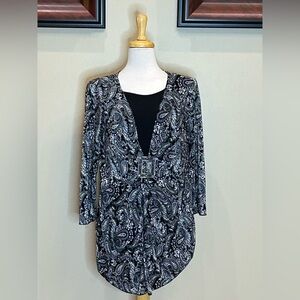Ashley Jill | Size 1X Black and White Paisley Top